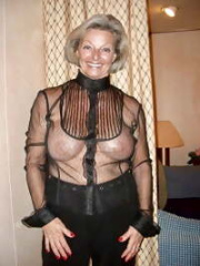 Naked Grannies